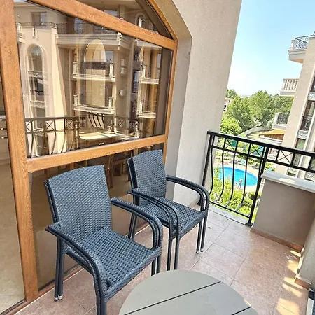 Bratanov Cascadas Family Appartement