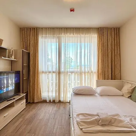 Bratanov Cascadas Family Apartamento *